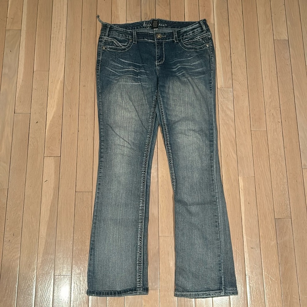 Ariya Jeans Light Acid Wash Low Rise Flared Jeans